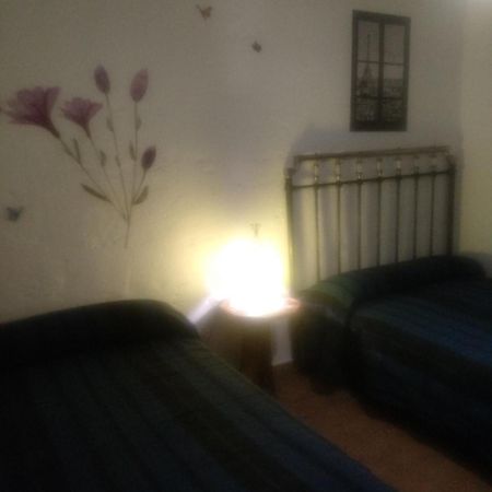 Bed and Breakfast El Patio Andalú Ardales Habitación foto
